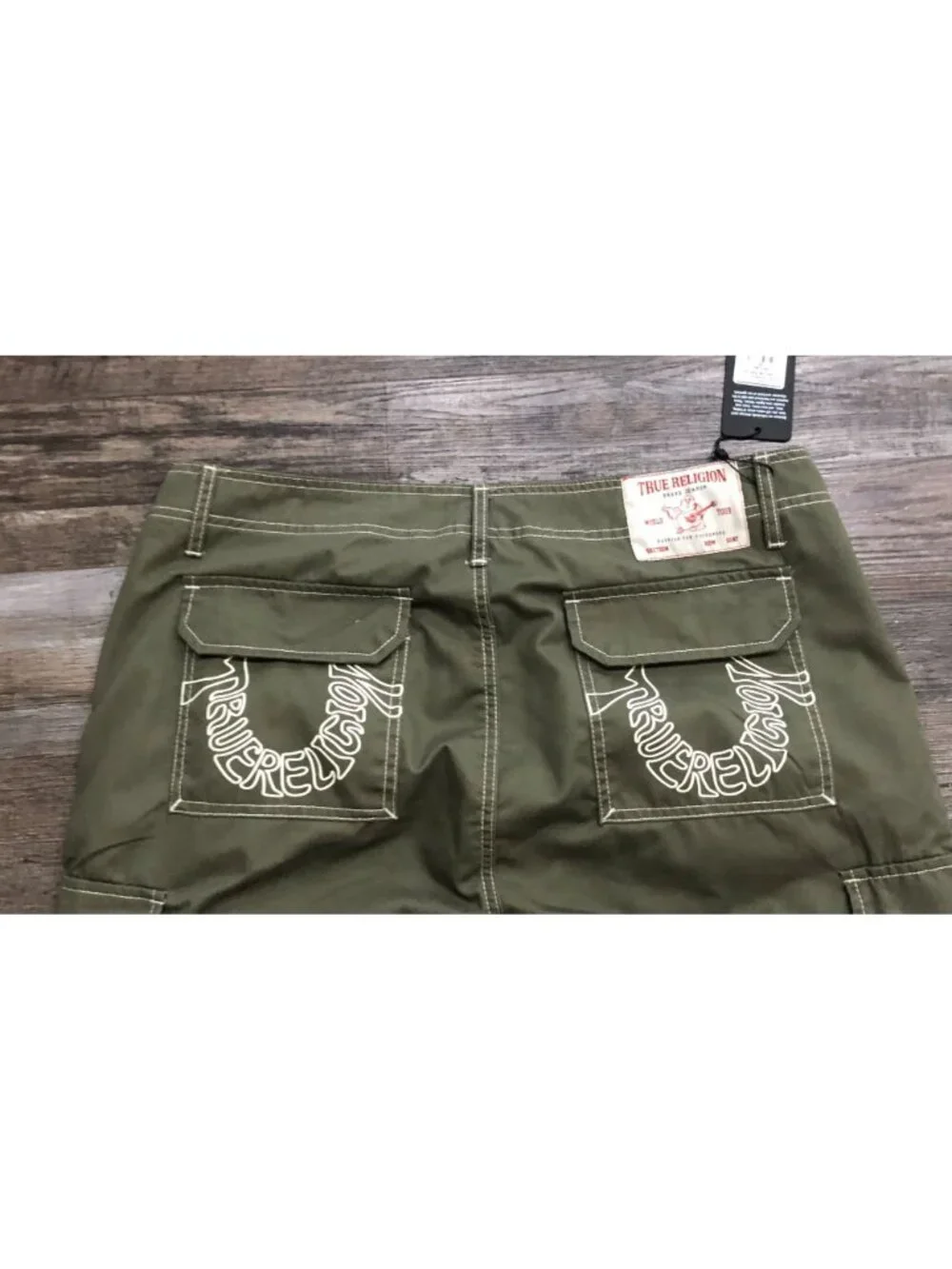 True Religion Mens Size 36x32 Green Stitch Cargo Jeans New with $169 Tags